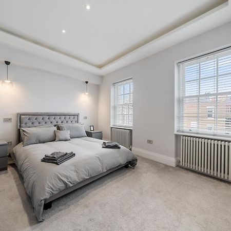 Modern 4 Bedroom Townhouse With Cinema Room In The Heart Of London Se1 Buitenkant foto