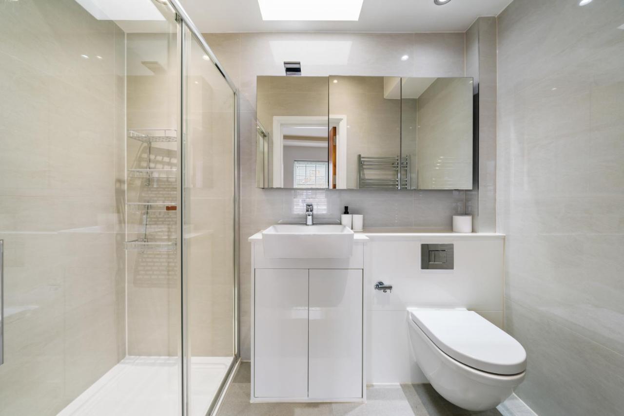 Modern 4 Bedroom Townhouse With Cinema Room In The Heart Of London Se1 Buitenkant foto